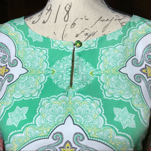 Banana Republic Women’s Tunic Warm Neutral Paisley Dress Size 0P - Picture 3 of 6